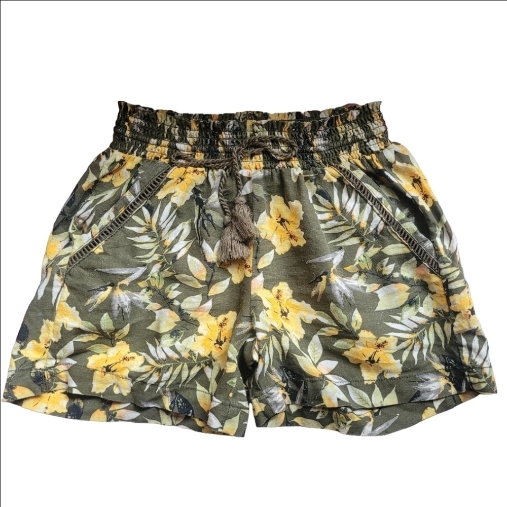 Briggs Floral Linen Shorts With Tassle Drawstring And Pockets